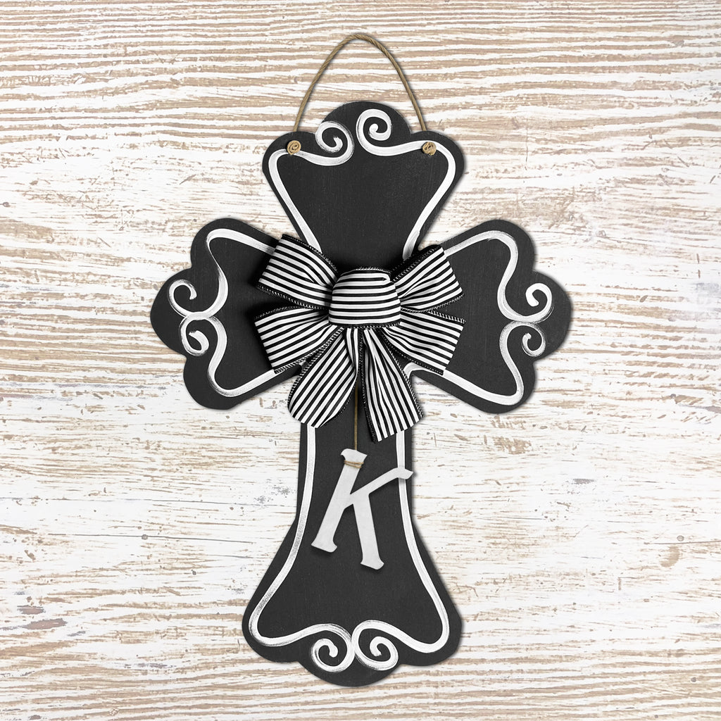 cross - scalloped, black (loop design)