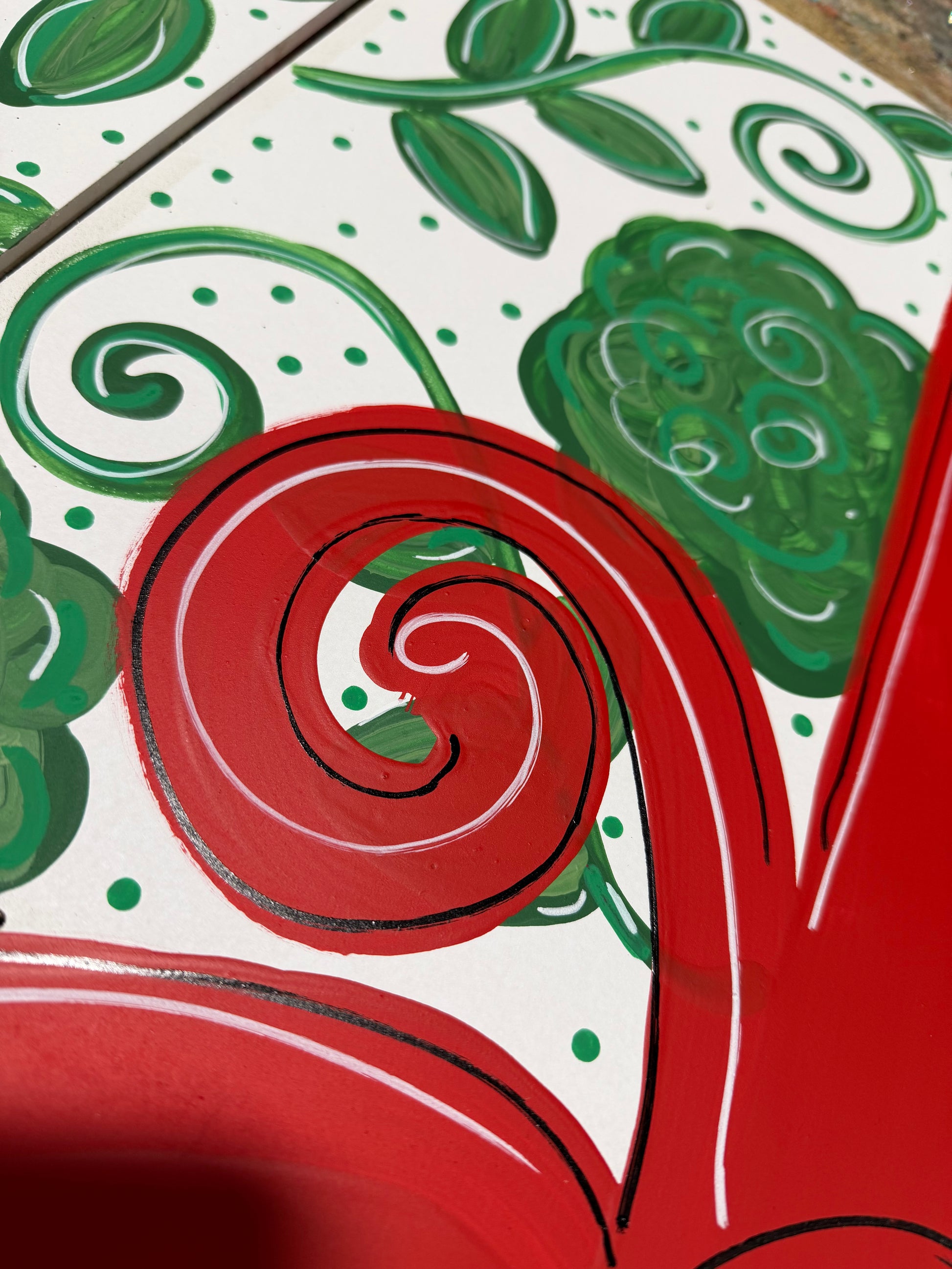 Present Red and Green Chinoiserie