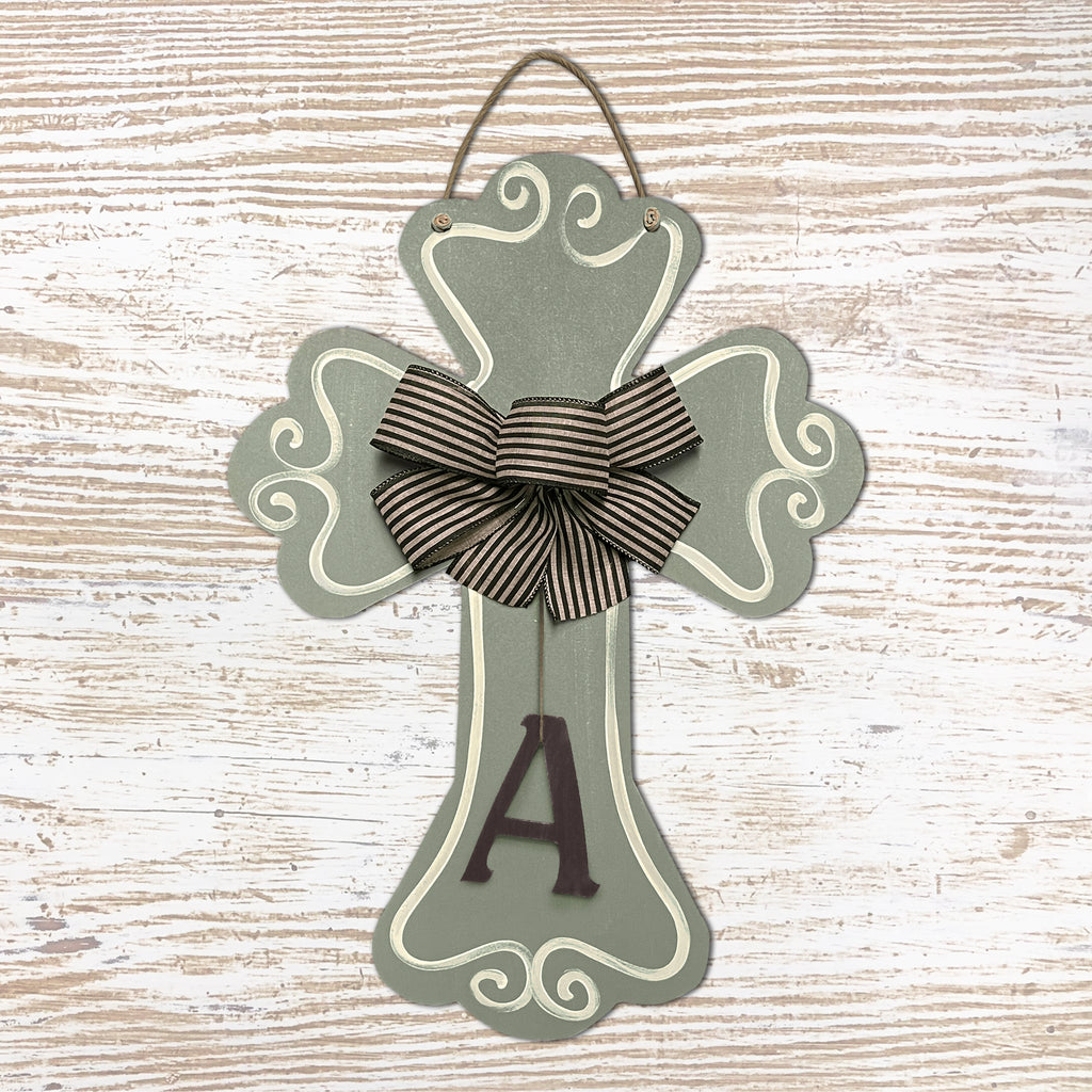 cross - scalloped, sage (loop design)