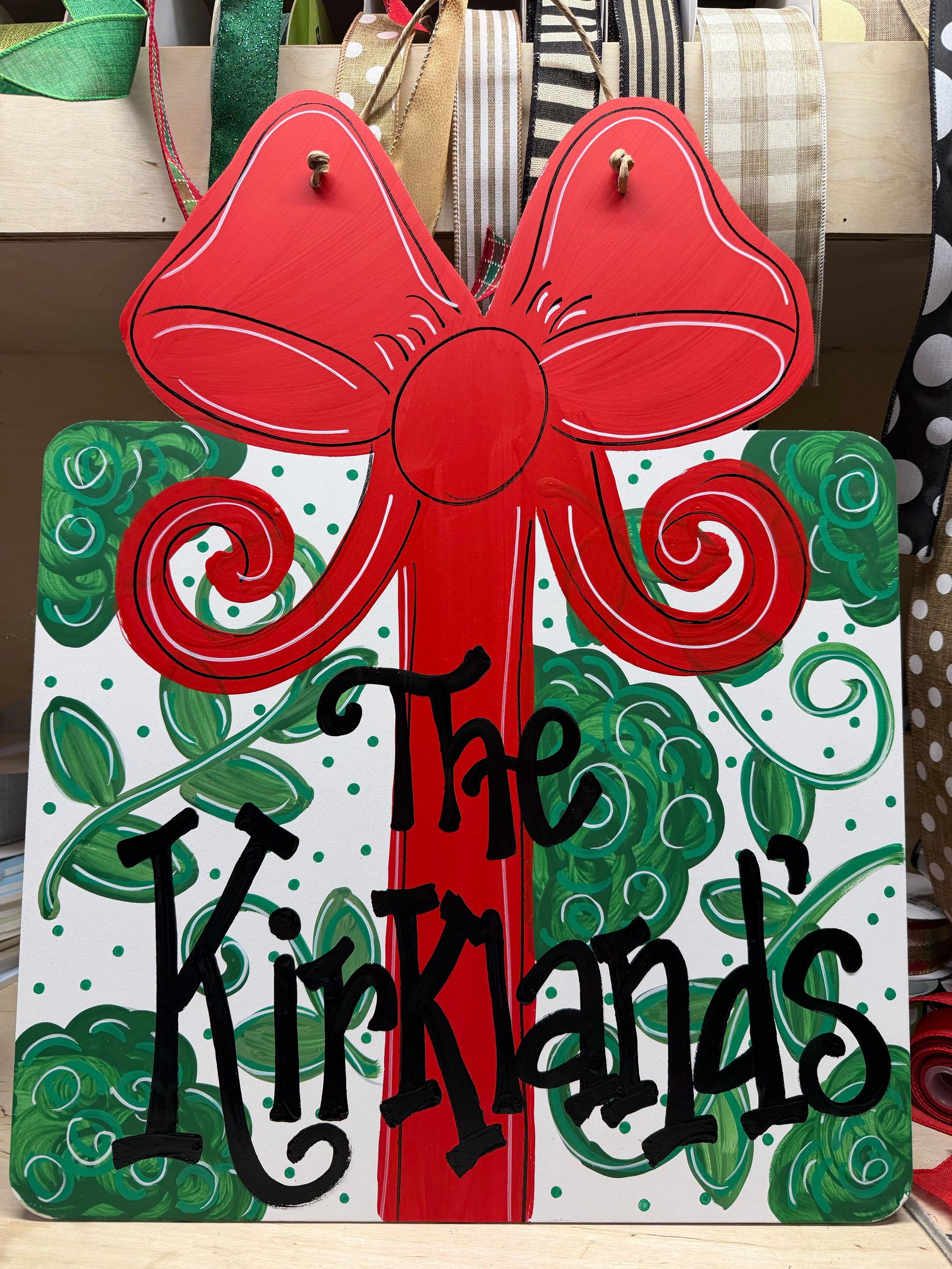 Present Red and Green Chinoiserie