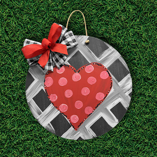 Valentines Circle Black & White