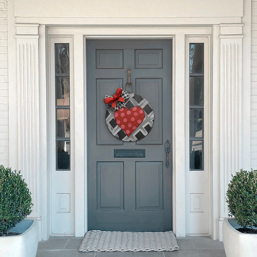 Black & White Valentine’s Circle Door Hanger